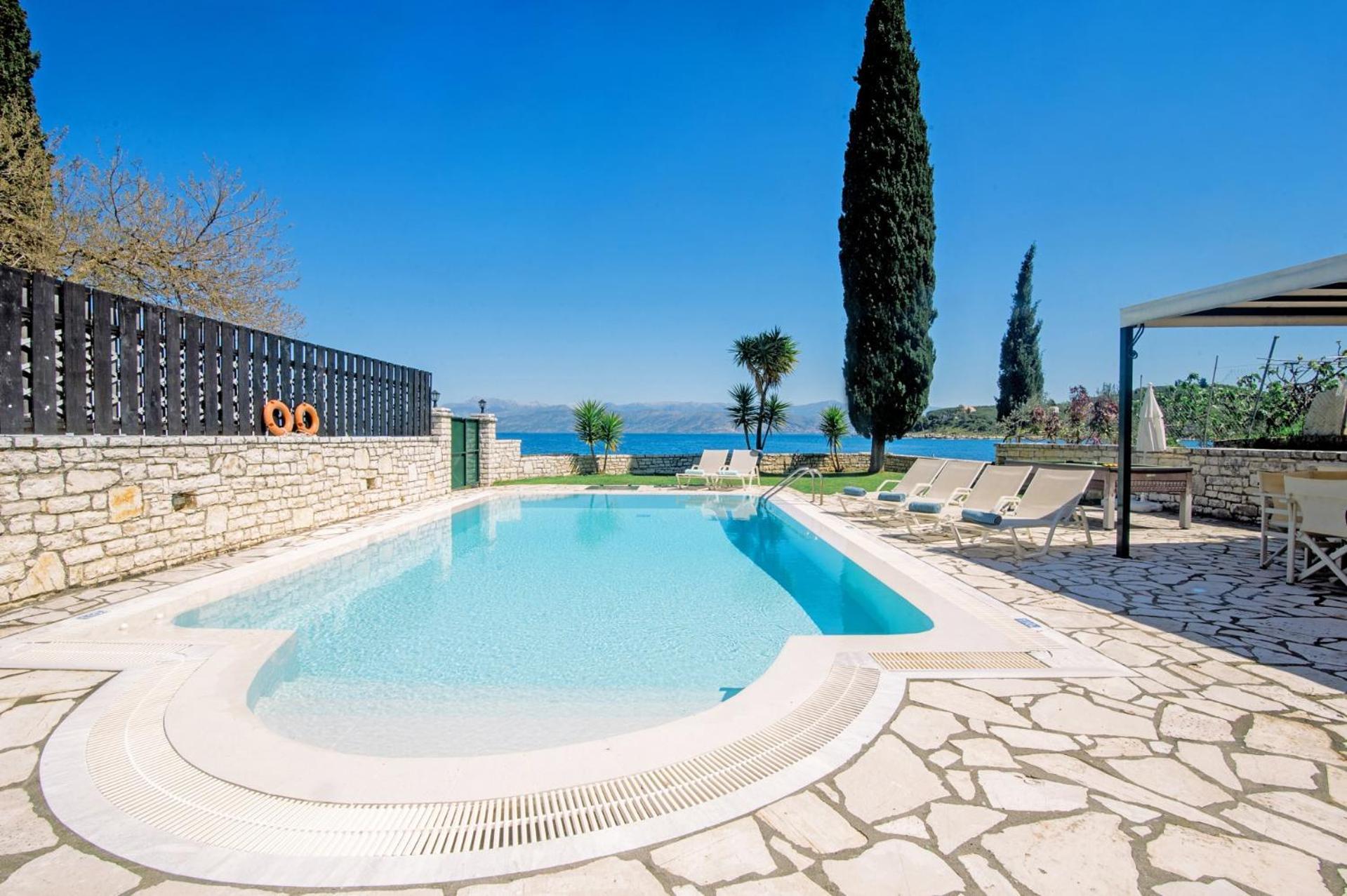 Villa Annie By Villa Plus Кассиопи Экстерьер фото